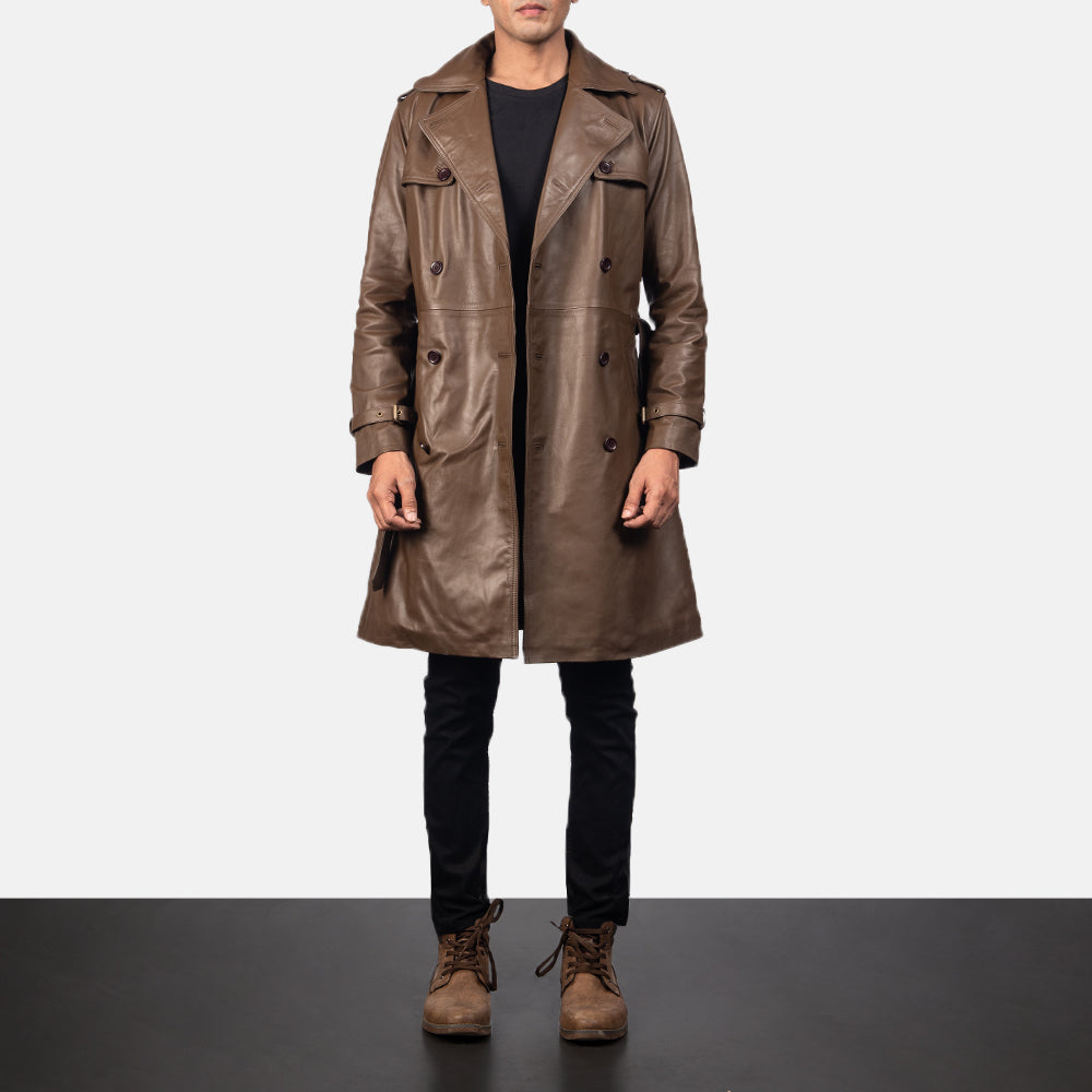 
Yksityiskohtainen lähikuva of Shirt & Heavy-Duty Zipper Hardware on Royson Ruskea Leather Duster Nahkatakki pitkä Miehille