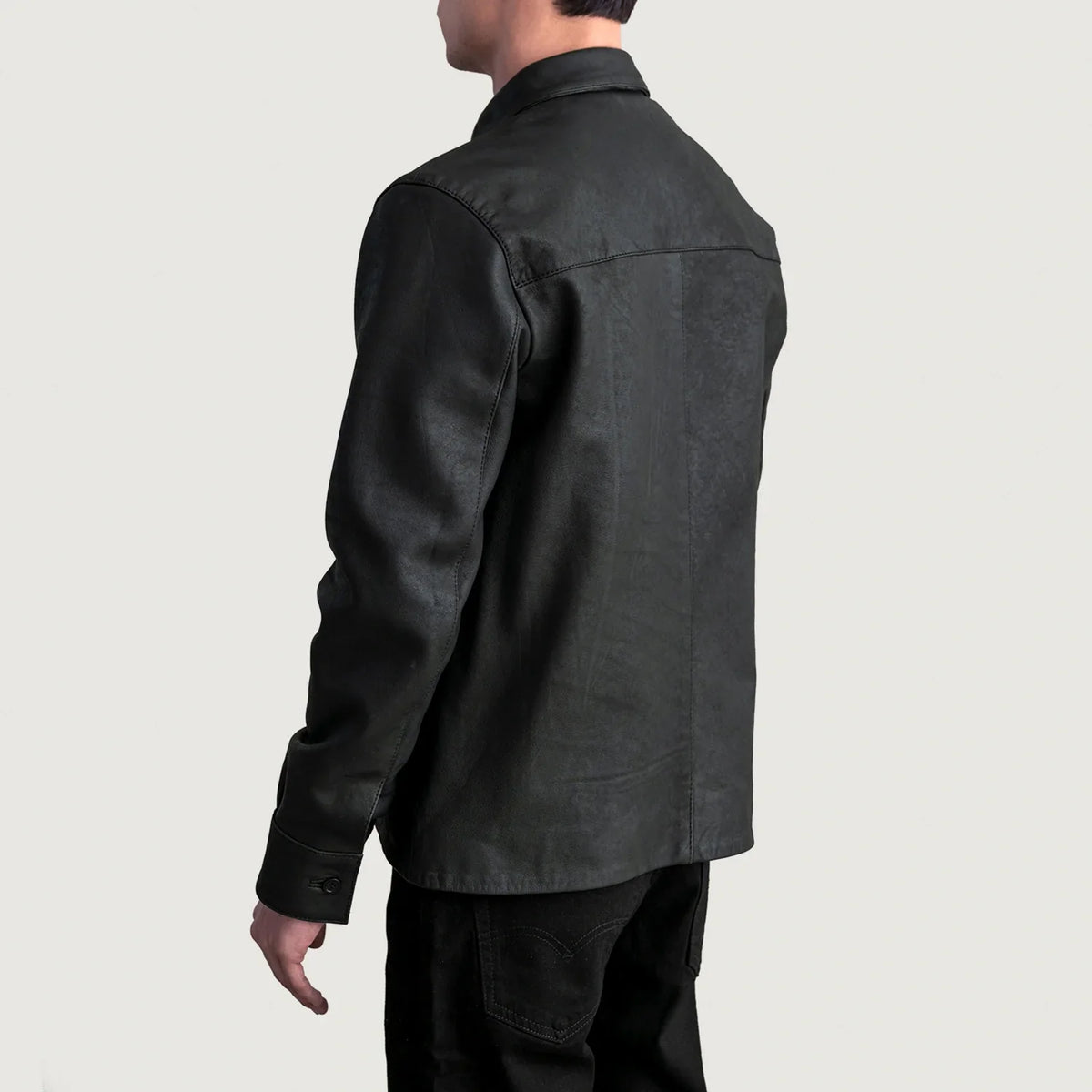 
Sisäpuolen näkymä Showing Viscose Lining & Kaksi käytännöllistä sisätaskua