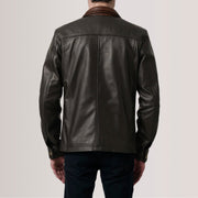 Close-Up Detail of Shirt &amp; Zipper Hardware on Sean Ruskea Leather Classic Nahkatakki Miehille For Men