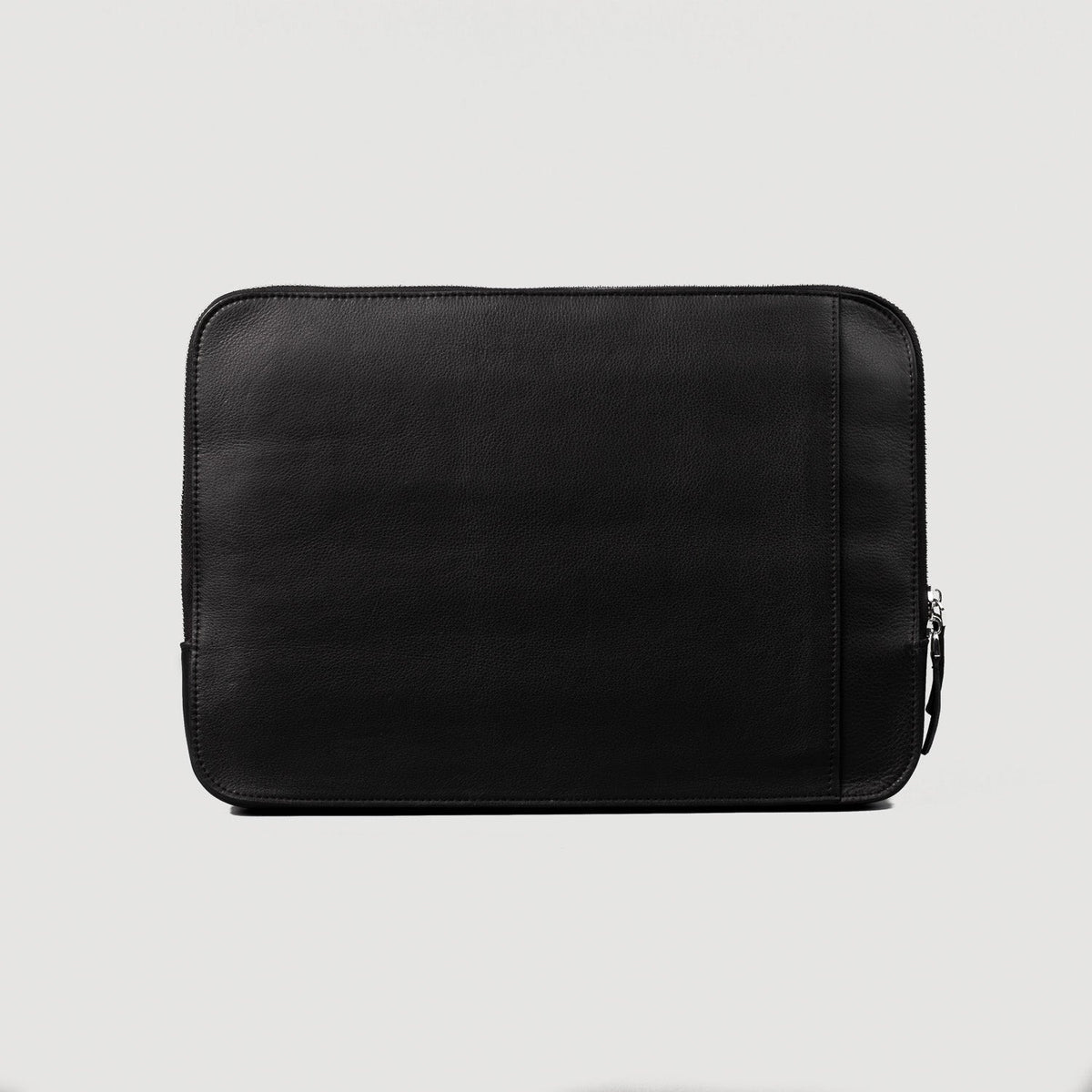 
The Baxter Leather Laptop Sleeve Naisille Naisille – alternate product view 1