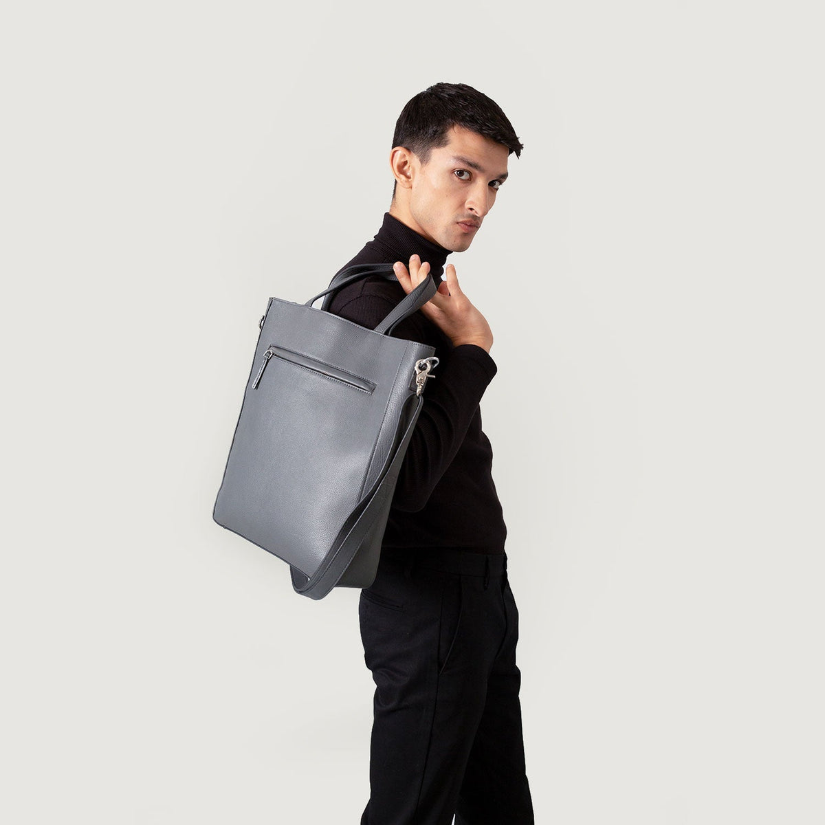 
The Poet Nahkainen kangaskassi – alternate product view 5