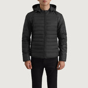 Close-Up Detail of Classic Collar &amp; Zipper Hardware on Tyler Musta Hooded Puffer Nahkatakki Miehille