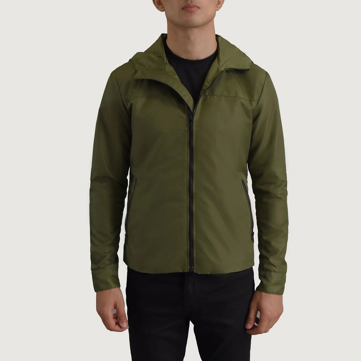 
Yksityiskohtainen lähikuva of Classic Collar & Zipper With Inside Wind Flap. Hardware on Wesley Vihreä Hooded Windbreaker Nahkatakki Miehille
