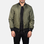 Men's Zack Green Nahkainen Pommitakki Miehille in Green Nylon - Front Profile View &amp; Tailored Silhouette | Buy Online
