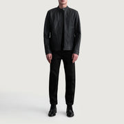 Close-Up Detail of Snap Button &amp; Zipper Hardware on Zen Matte Musta Nahkainen Biker-takki Miehille
